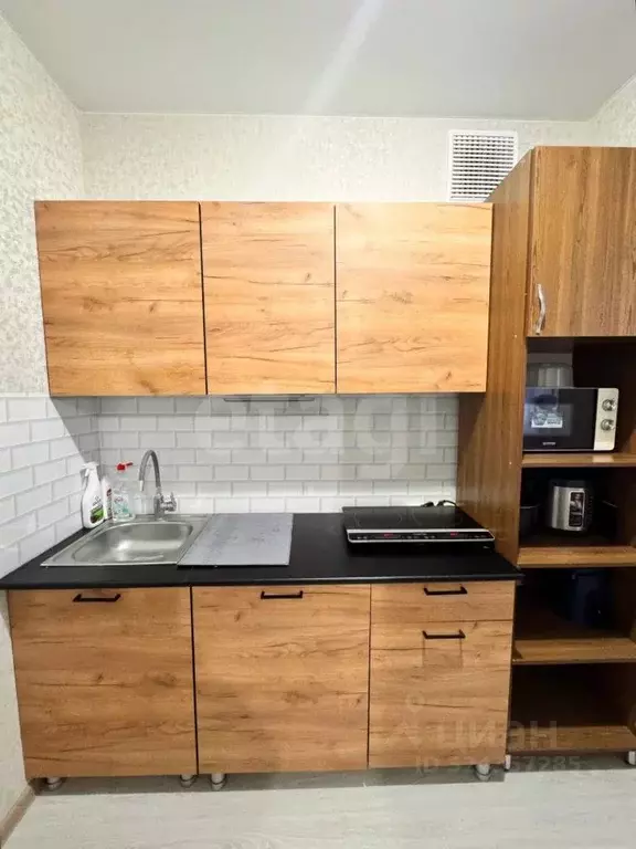 Студия Белгородская область, Белгород ул. Семейная, 37 (27.0 м) - Фото 1