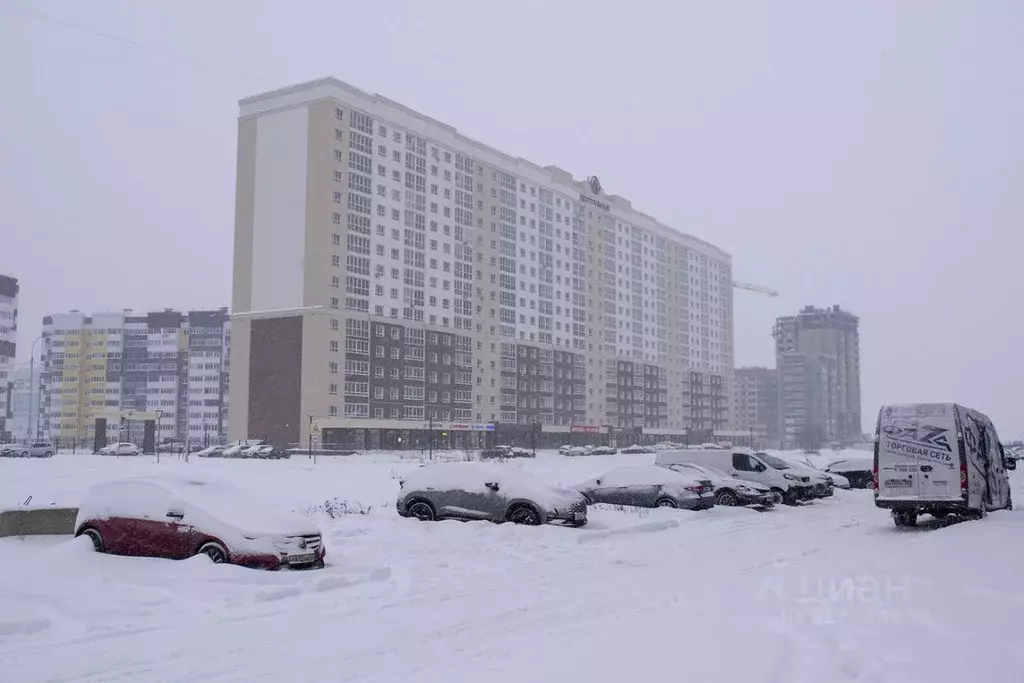 1-к кв. Брянская область, Брянск ул. Имени А.Ф. Войстроченко, 5 (40.7 ... - Фото 1