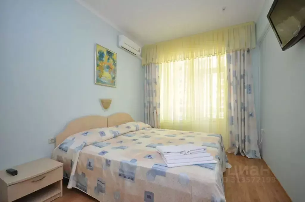 Комната Крым, Алупка Ялта городской округ, спуск Парковый, 4 - Фото 1