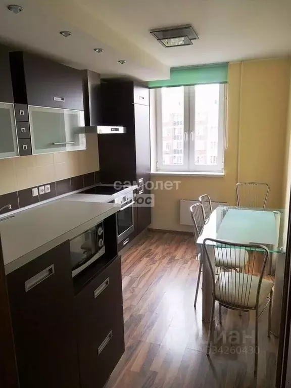 2-к кв. Свердловская область, Екатеринбург ул. Шефская, 103 (50.0 м) - Фото 2