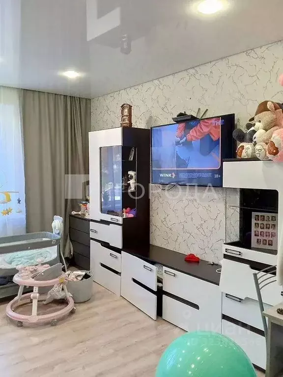 2-к кв. Кемеровская область, Прокопьевск Тырган мкр, 10-й мкр, 17 ... - Фото 1