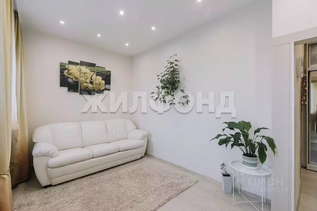 1-к кв. Новосибирская область, Новосибирск ул. Одоевского, 30 (30.8 м) - Фото 1