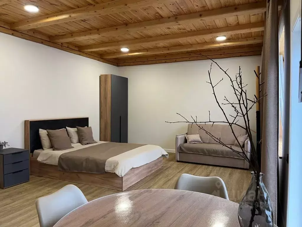 Дом в Алтай, Майминский район, пос. Дубровка Сибирская ул., 53 (35 м) - Фото 1