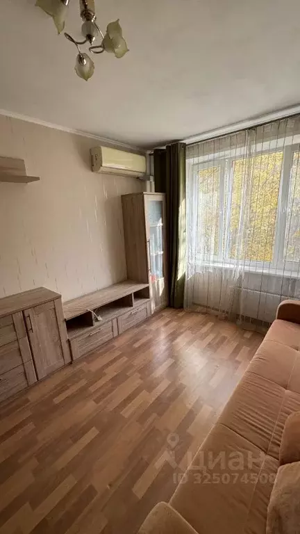 1-к кв. Москва Профсоюзная ул., 136К3 (33.2 м) - Фото 0