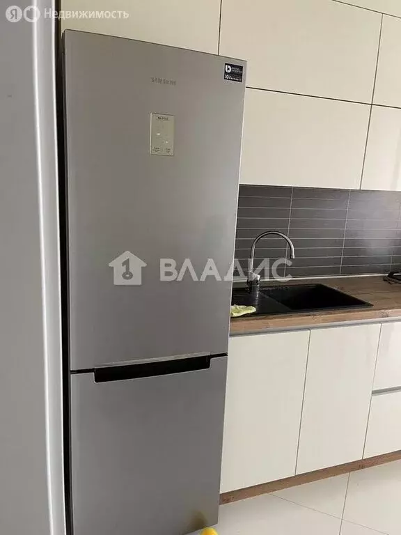1-комнатная квартира: Калининград, Инженерная улица, 3 (42 м) - Фото 1