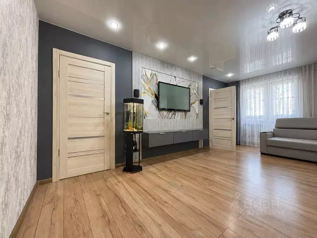3-к кв. Иркутская область, Иркутск ул. Освобождения, 134 (63.0 м) - Фото 1