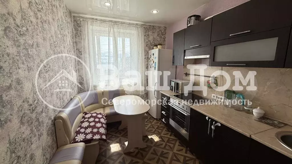 1-к. квартира, 40 м, 9/9 эт. - Фото 0