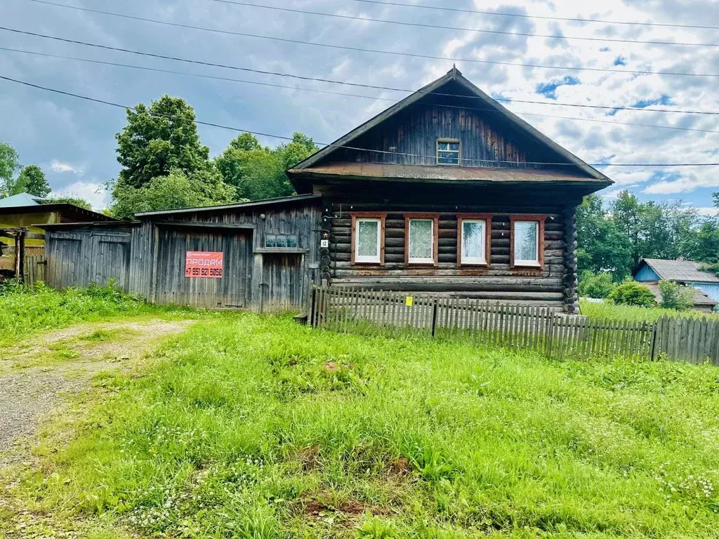 Дом в Пермский край, пос. Ильинский ул. Воронихина, 12 (70 м) - Фото 1