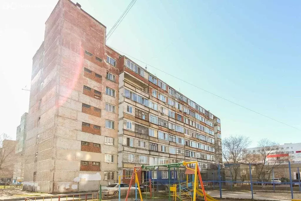 2-комнатная квартира: Тюмень, улица Республики, 241 (47.3 м) - Фото 1