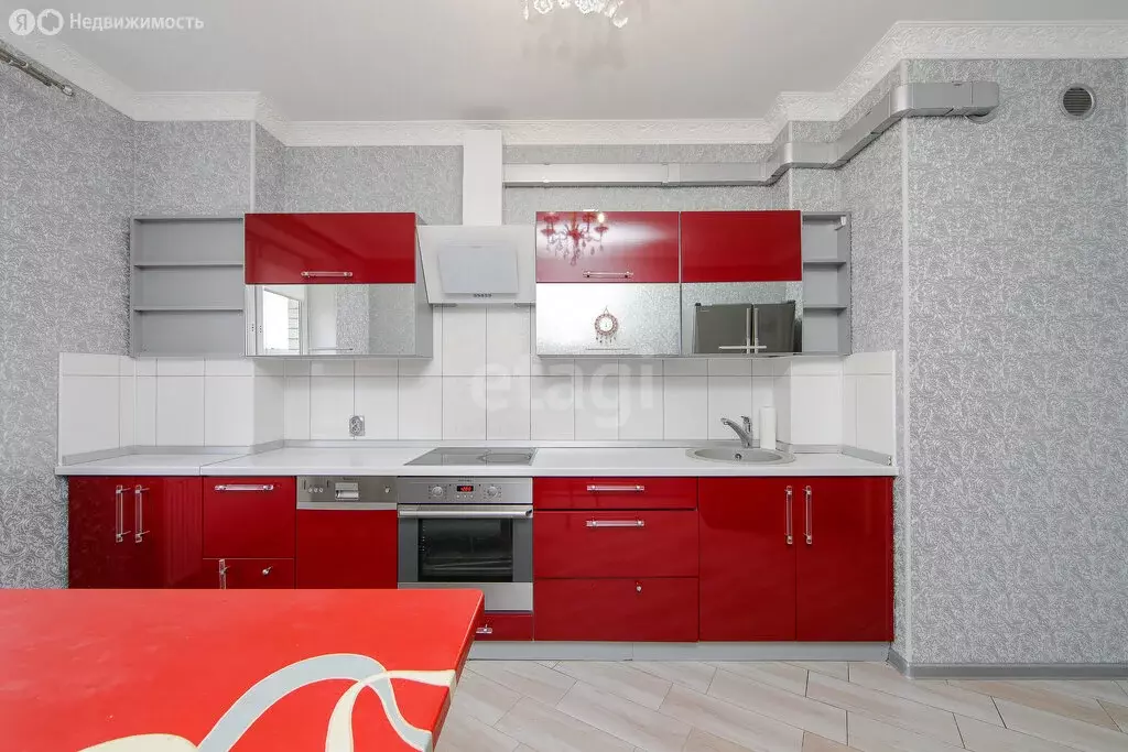 3-комнатная квартира: Калининград, Батальная улица, 94 (88.3 м) - Фото 2