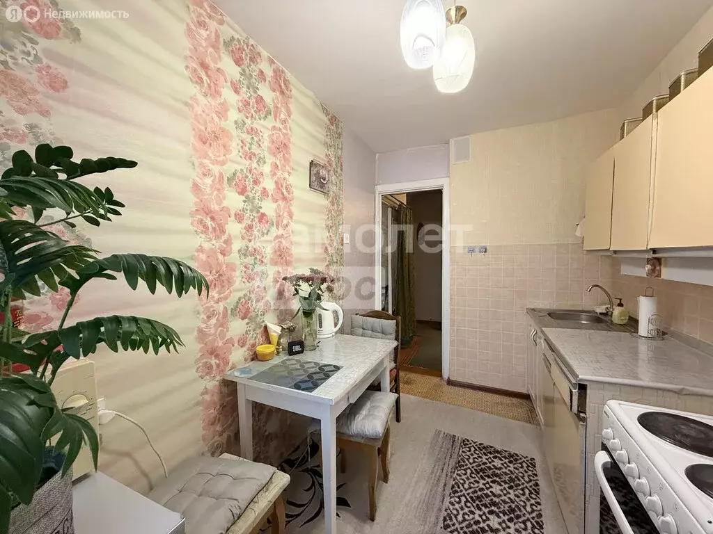 3-комнатная квартира: Йошкар-Ола, бульвар Чавайна, 23 (77 м) - Фото 2