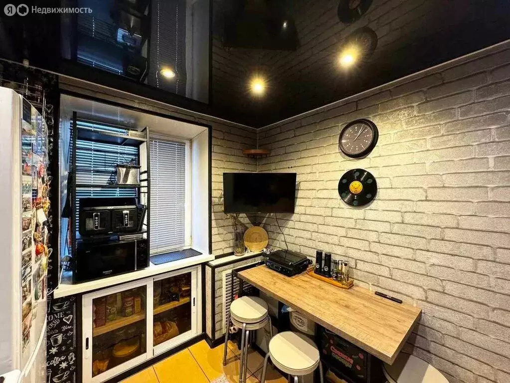 2-комнатная квартира: Киров, Казанская улица, 45 (42.7 м) - Фото 1