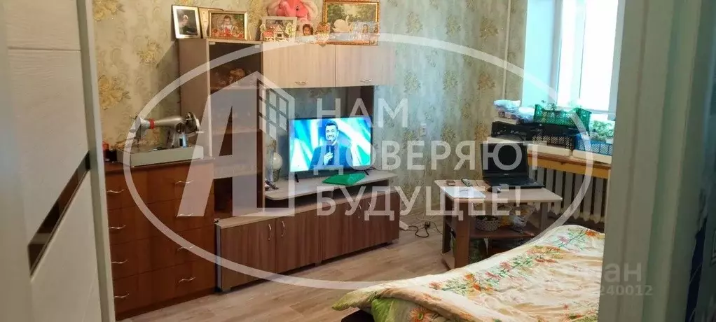 1-к кв. Удмуртия, Глазов Республиканская ул., 22 (31.5 м) - Фото 0