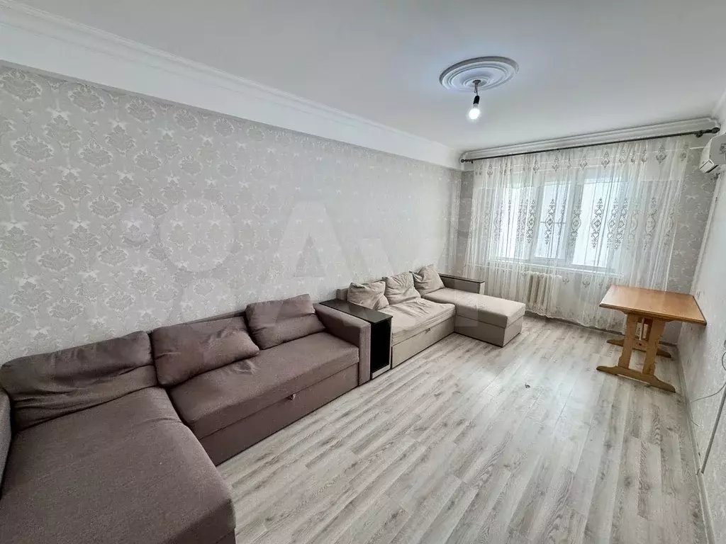 3-к. квартира, 100 м, 7/10 эт. - Фото 1