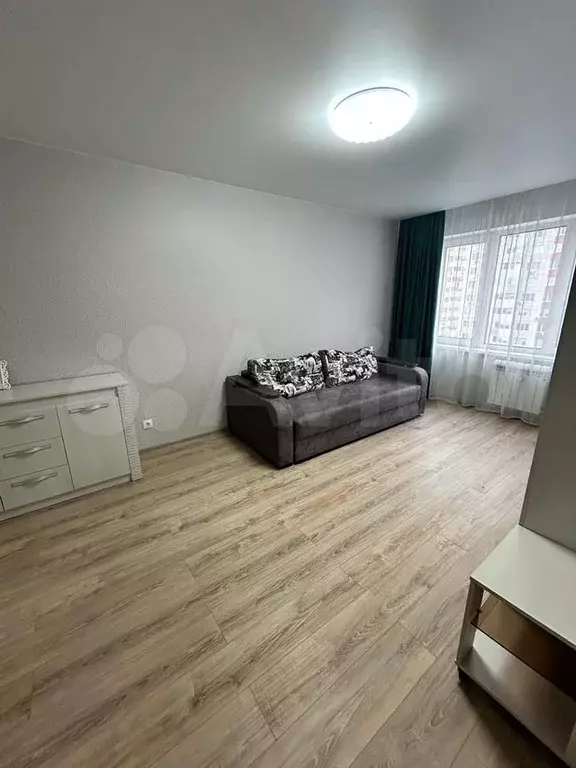 2-к. квартира, 54 м, 8/17 эт. - Фото 1