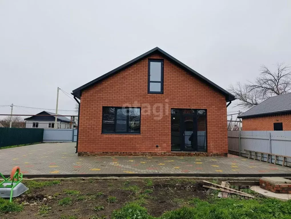 Дом в Краснодарский край, Ейский район, с. Кухаривка ул. Советов (82 ... - Фото 1