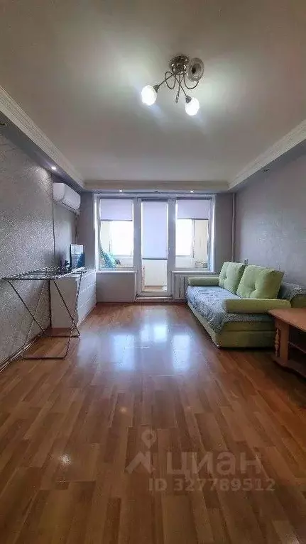 Студия Приморский край, Владивосток Нижнепортовая ул., 6Г (31.2 м) - Фото 1