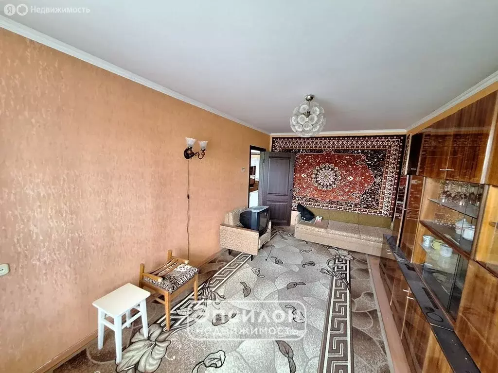 3-комнатная квартира: Курск, Аэродромная улица, 5 (62.2 м) - Фото 2