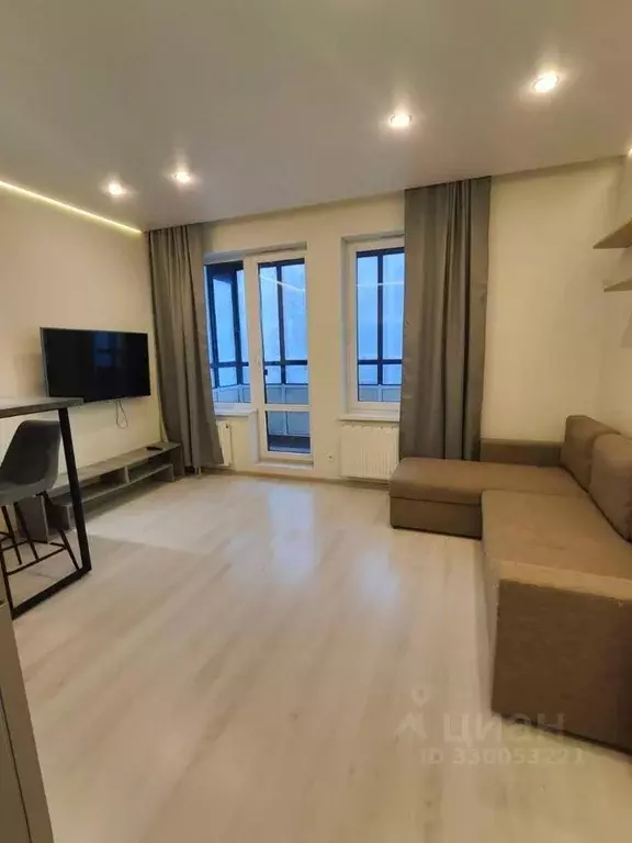 Студия Санкт-Петербург ул. Верхне-Каменская, 9к1 (24.3 м) - Фото 2