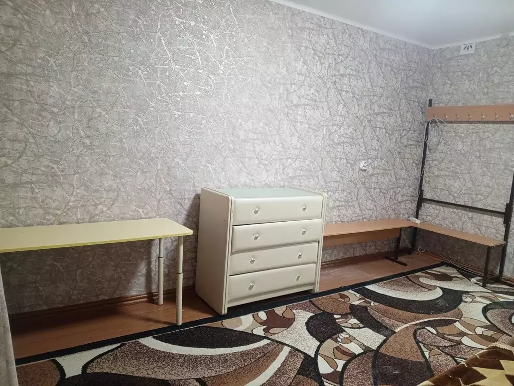 Комната Белгородская область, Старый Оскол ул. Урицкого, 5/61 (18.0 м) - Фото 2