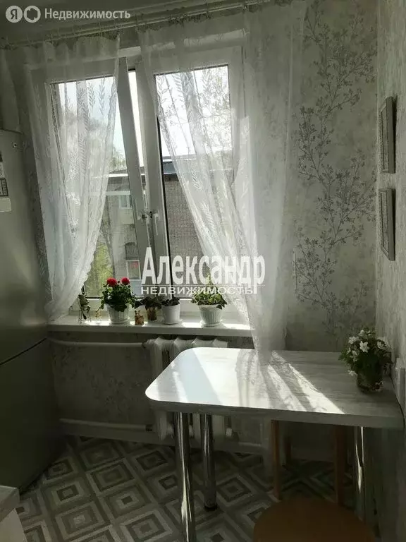 2-комнатная квартира: деревня Гарболово, 199 (45.6 м) - Фото 0