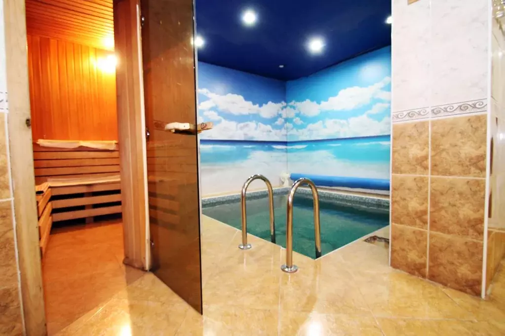 Дом в Новосибирская область, Новосибирск ул. Александра Невского (200 ... - Фото 1