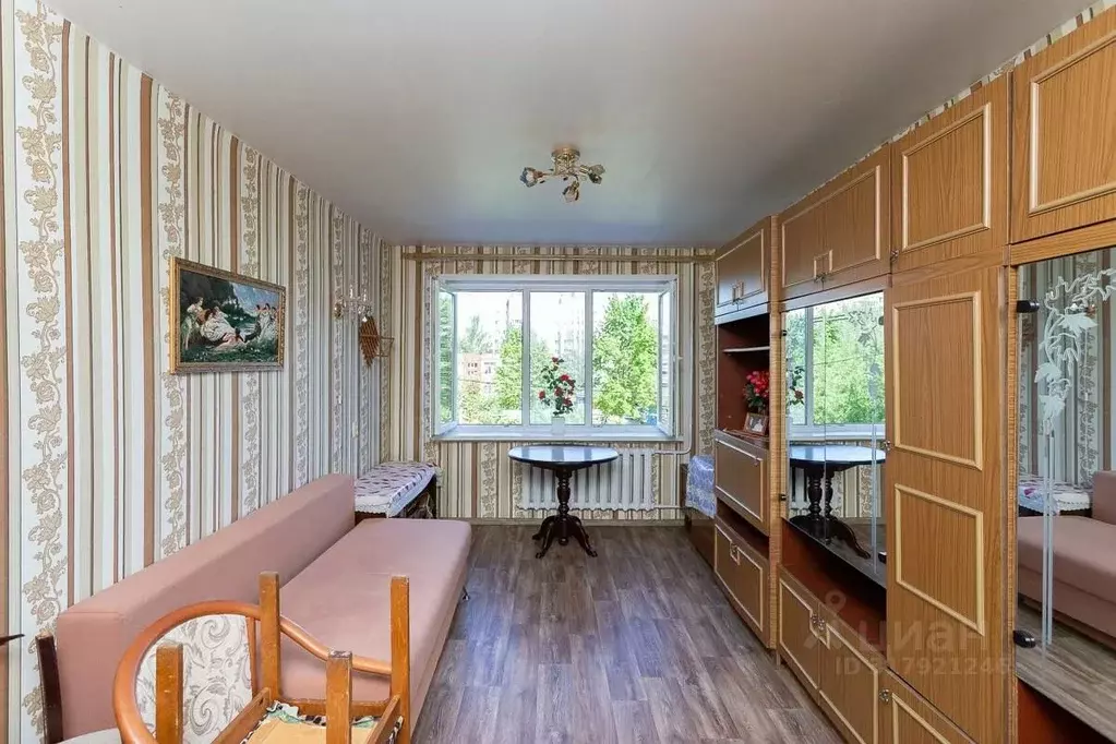 3-к кв. Владимирская область, Владимир ул. Верхняя Дуброва, 39 (65.7 ... - Фото 0