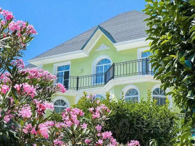 Дом в Краснодарский край, Сочи ул. 26 Бакинских Комиссаров, 15 (430 м) - Фото 2