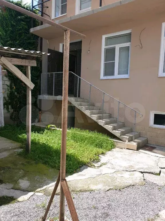 Дом 200 м на участке 1 сот. - Фото 1