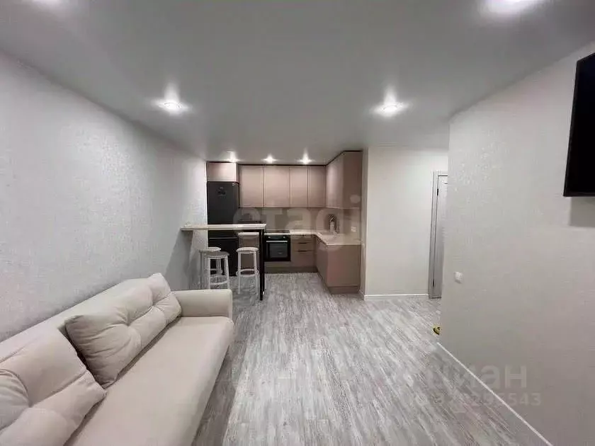 2-к кв. Тюменская область, Тюмень ул. Лесопарковая, 1к1 (56.0 м) - Фото 1