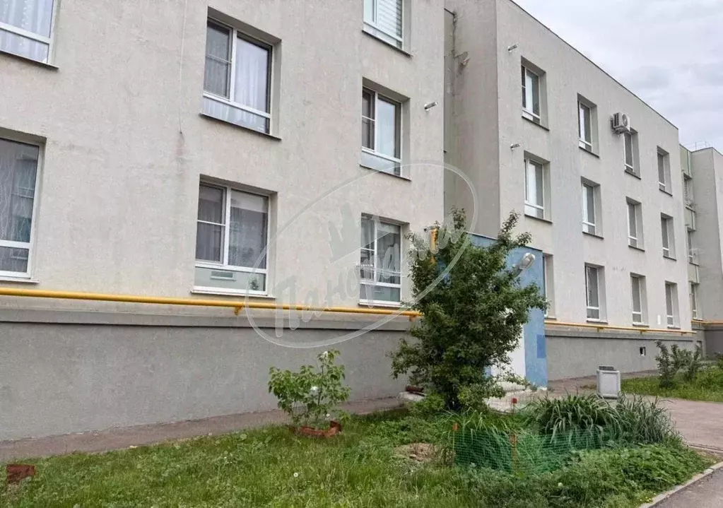 2-к кв. Калужская область, Калуга ул. Петра Тарасова, 13 (45.6 м) - Фото 0
