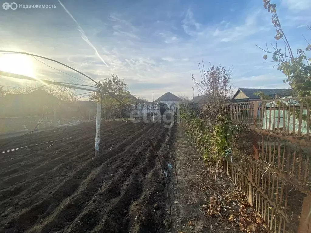 Дом в Прохладный, улица А. Вичиркина (69 м) - Фото 1