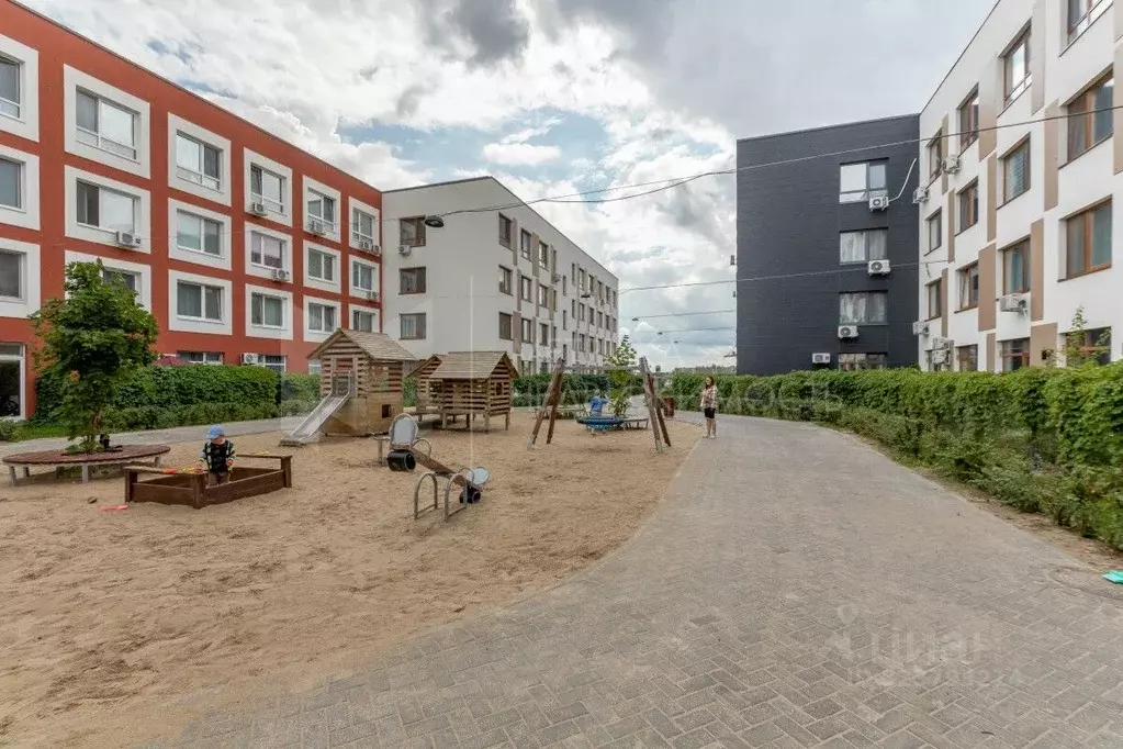 1-к кв. Тюменская область, Тюмень ул. Стройотрядовская, 8 (30.6 м) - Фото 1