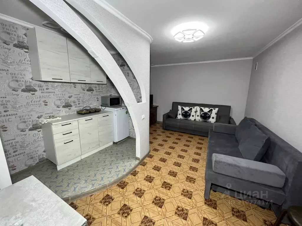 Коттедж в Краснодарский край, Ейск Рабочая ул., 2Б (49 м) - Фото 0