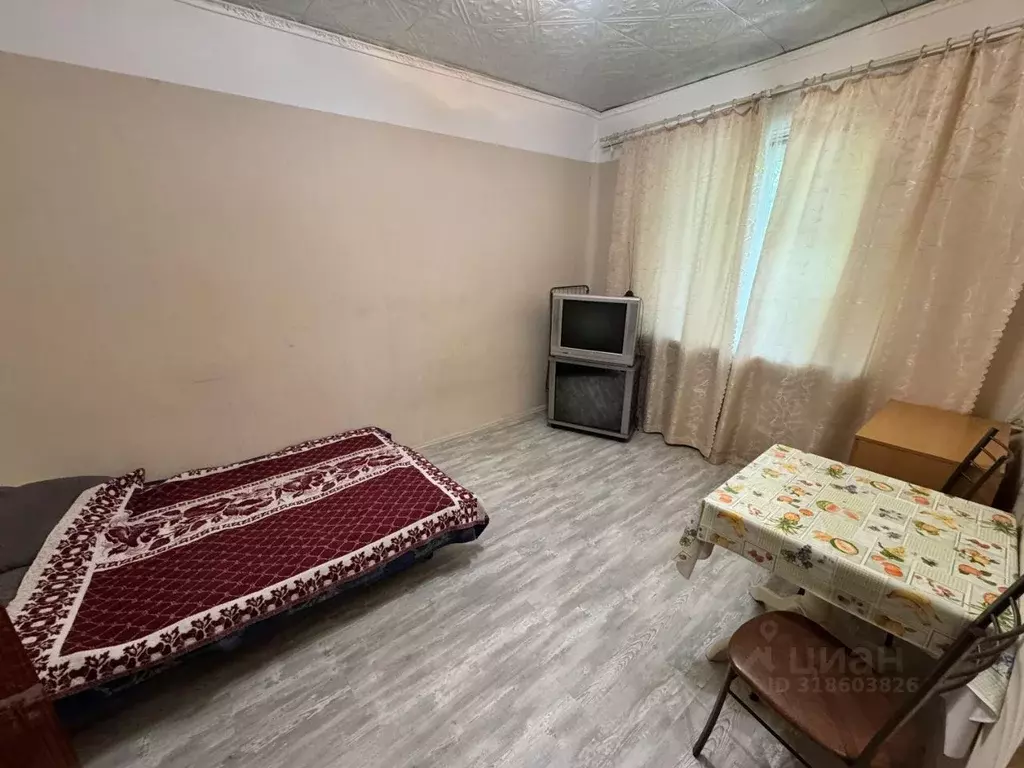 Студия Свердловская область, Екатеринбург ул. Папанина, 27 (21.0 м) - Фото 0