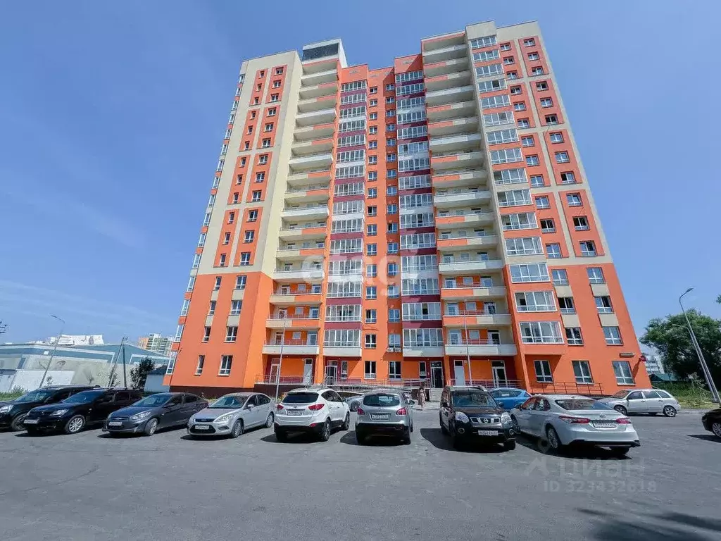 2-к кв. Мордовия, Саранск Республиканская ул., 101А (59.0 м) - Фото 1