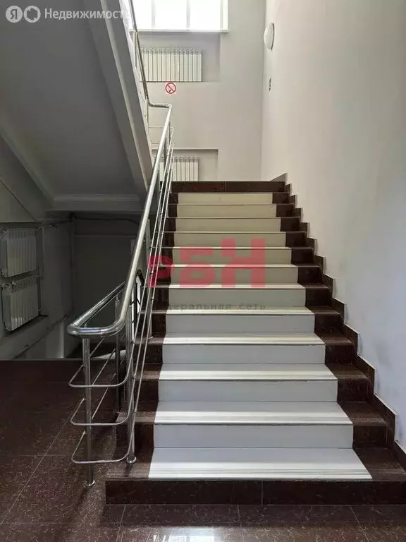 Офис (950 м) - Фото 2