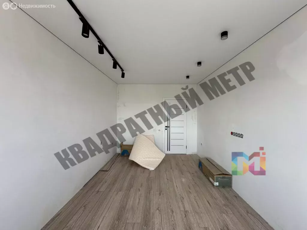 3-комнатная квартира: Элиста, улица Братьев Алёхиных, 34 (72.8 м) - Фото 1