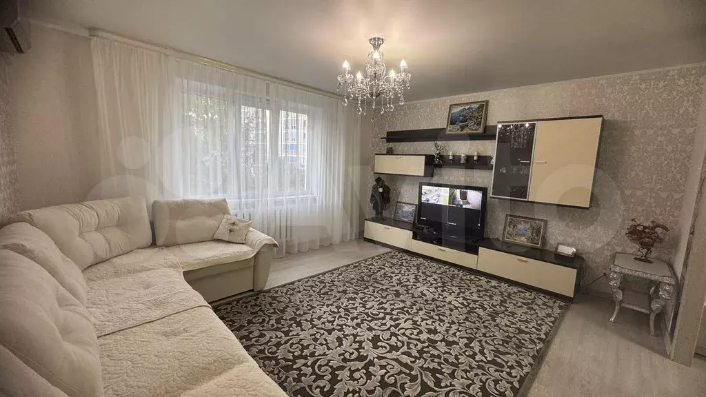 4-к. квартира, 82 м, 3/9 эт. - Фото 1