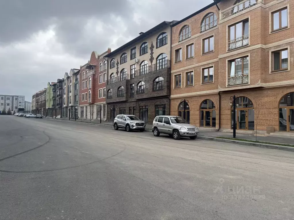 2-к кв. Северная Осетия, Владикавказ бул. Цветочный, 3 (85.0 м) - Фото 1