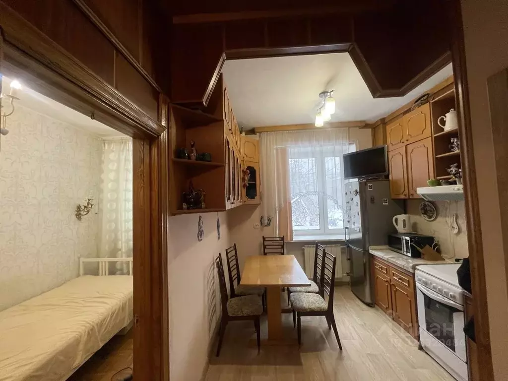 3-к кв. Москва ул. Усиевича, 23 (75.0 м) - Фото 0