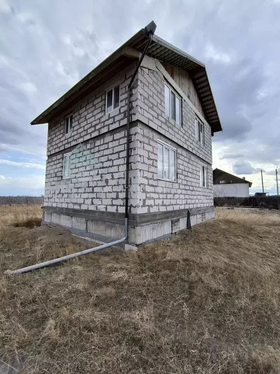 Дом 250 м на участке 10 сот. - Фото 1