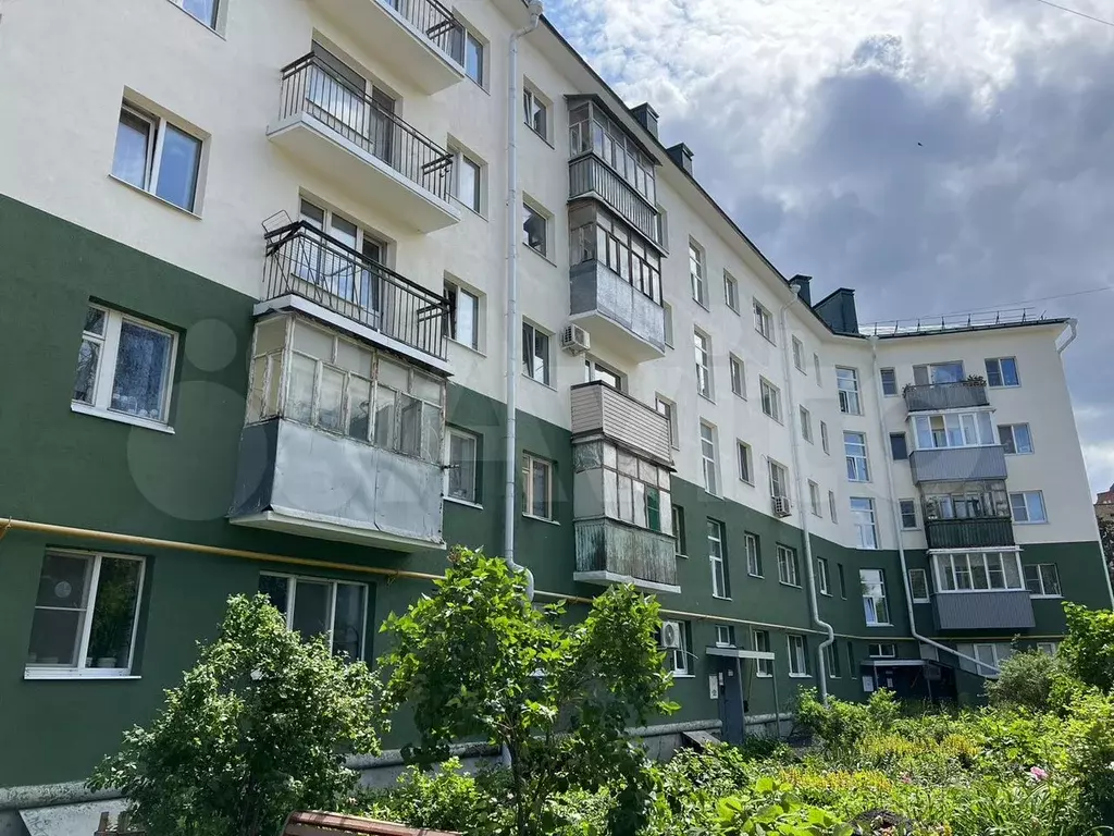 Комната 25 м в 5-к., 5/5 эт. - Фото 1