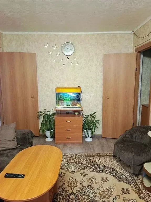 2-к кв. Омская область, Омск Городок Нефтяников мкр, ул. 22 Апреля, 4А ... - Фото 1