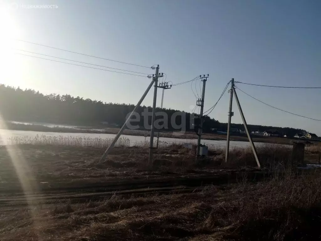 Участок в село Большой Хомутец, Лесная улица (25 м) - Фото 1