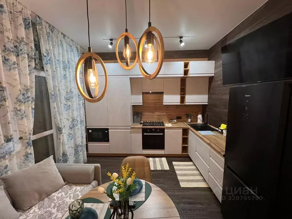 1-к кв. Крым, Симферополь ул. Маршала Советского Союза Буденного С.М., ... - Фото 1