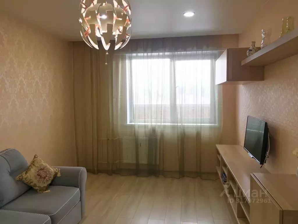2-к кв. Удмуртия, Ижевск ул. Орджоникидзе, 17 (50.0 м) - Фото 1