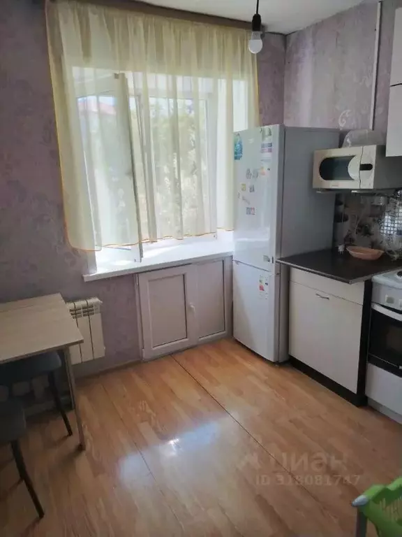 1-к кв. Свердловская область, Среднеуральск ул. Лермонтова, 7 (31.6 м) - Фото 0