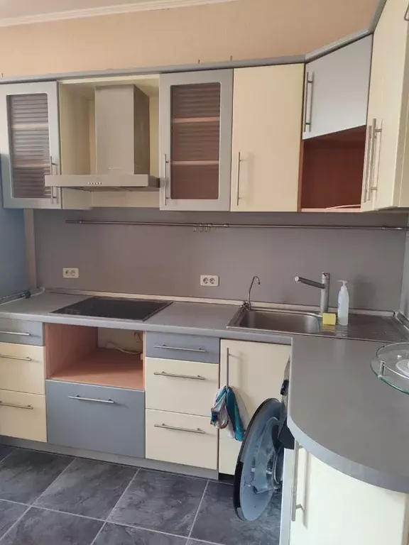 1-к кв. Московская область, Жуковский ул. Анохина, 7 (40.0 м) - Фото 0