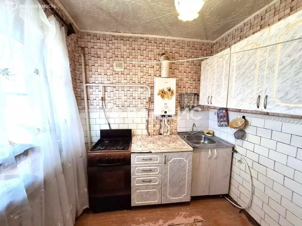 3-комнатная квартира: Ейск, Баррикадная улица, 5 (50.6 м) - Фото 1